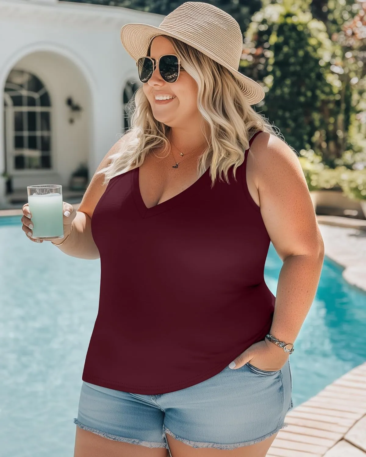 3 Pack Women's Plus Size V Neck Tank Tops Sleeveless Loose Fit Summer Tees Casual Trendy Basic T-Shirts Flat Hem