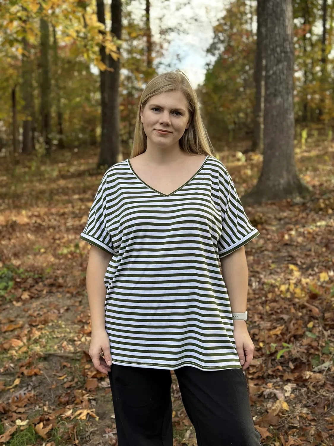 IN'VOLAND Women's Plus Size Tops Short Sleeve Tee Shirt V Neck Loose Fit Striped Shirt Summer Casual Blouses