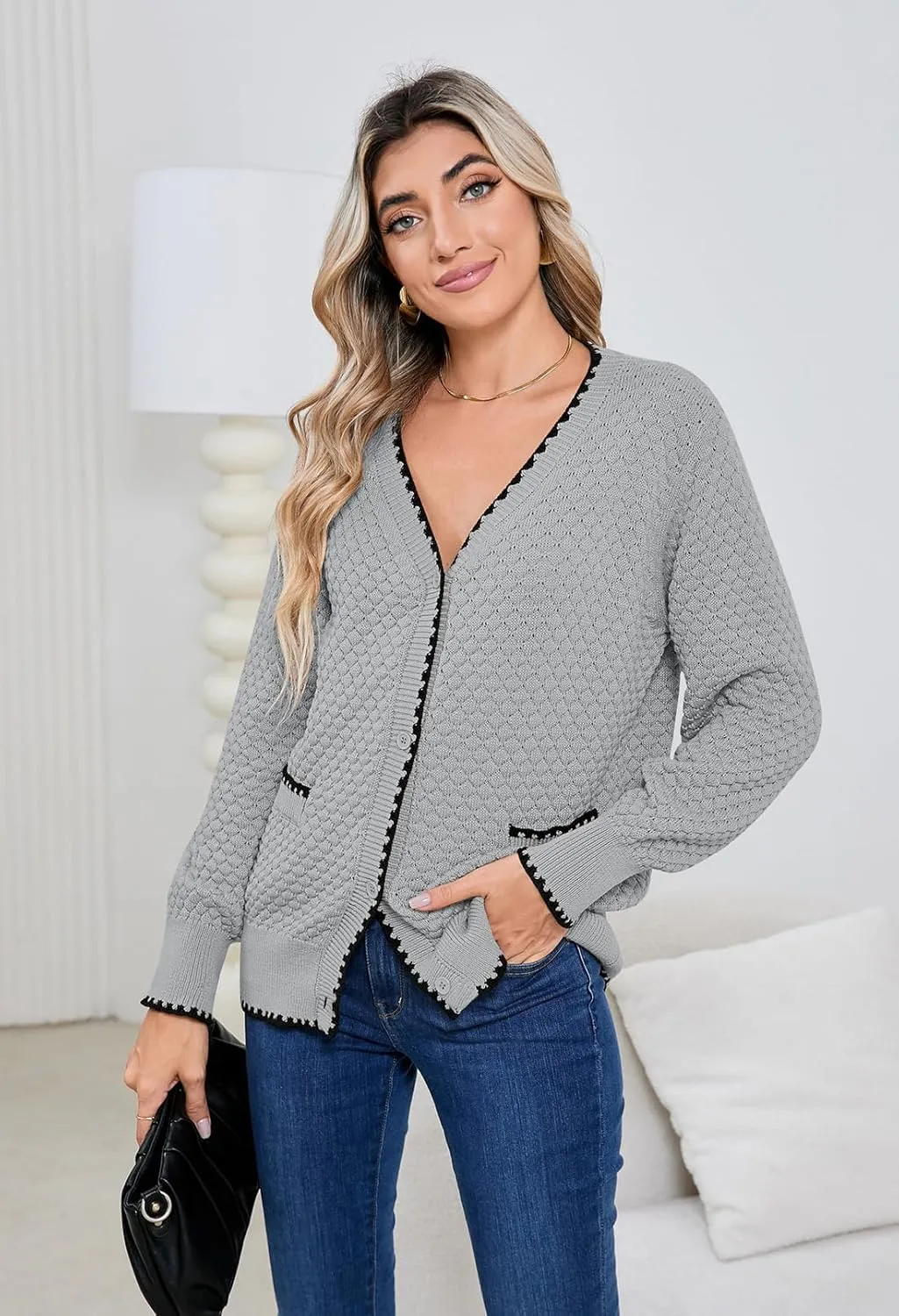 Pink Queen Women's Cropped Cardigan 2024 Long Sleeve V-Neck Button Down Knit Sweater Tops Open Front Lightweight