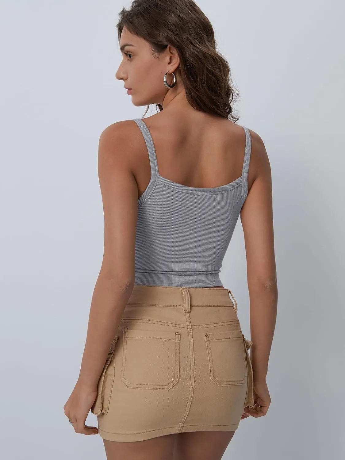 Trendy Queen Tanks Women Summer Racerback Crop Tops Camisole Ribbed Tops Shirts Going Out Beach Vacation Outfits 2025
