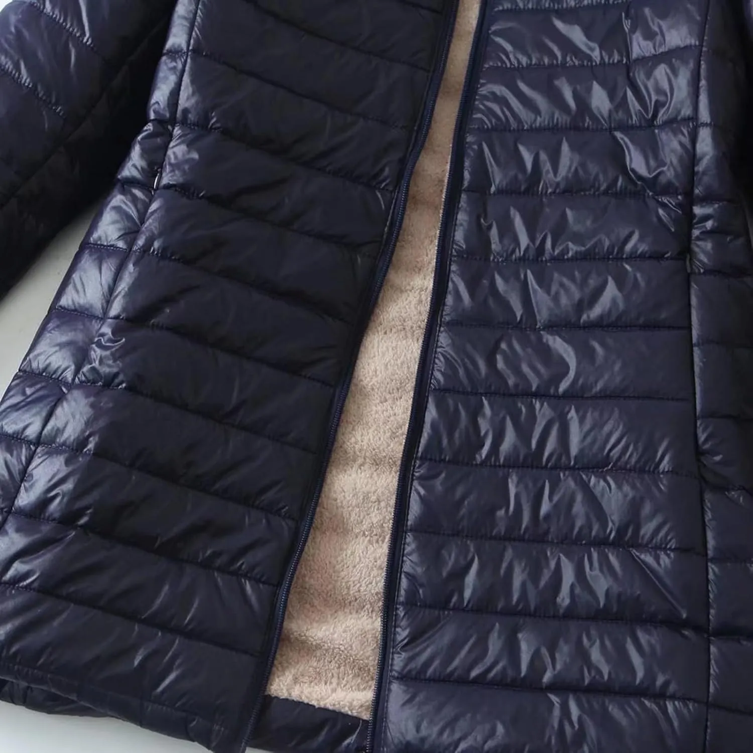 Women Lightweight Down Coat Packable Puffer Jacket Fleece Warm Winter Coat Hooded Mid-Length Jacket Outwear With Pocket