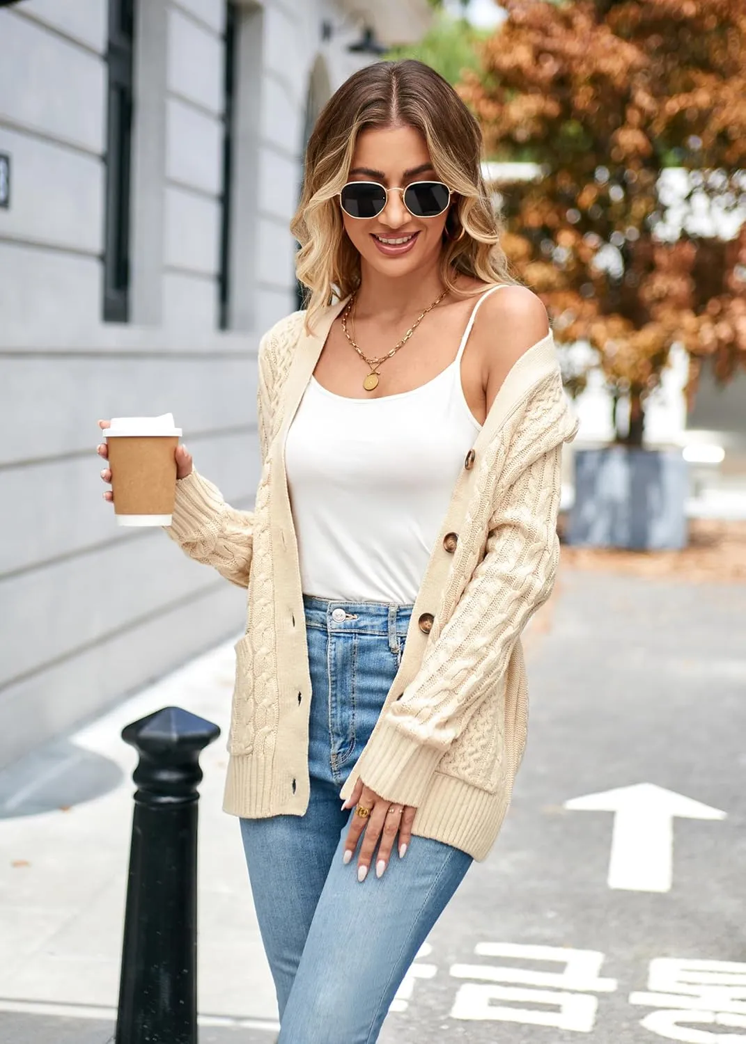 Womens Cardigan Sweaters Cable Knit Sweater 2025 Fall Winter Chunky Open Front Button Down Coats with Pockets