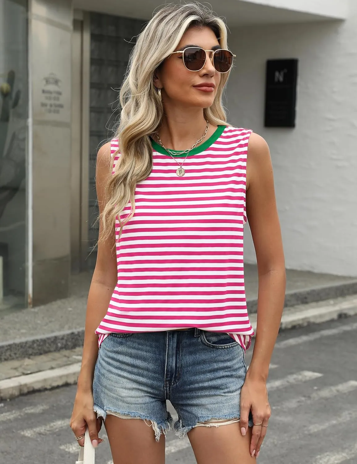 Womens Tank Tops Loose Fit High Neck Casual Flowy Summer Tee Crew Neck Trendy Sleeveless Tops 2025 Beach Vacation Outfit