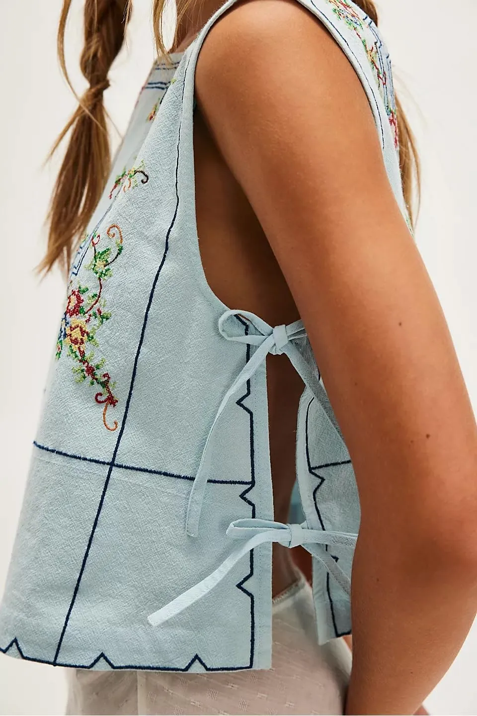 Y2K Tie Front Tank Tops for Women Teen Girl Vintage Embroidery Flower Lace Up Crop Vest Summer Sleeveless Cami Shirt