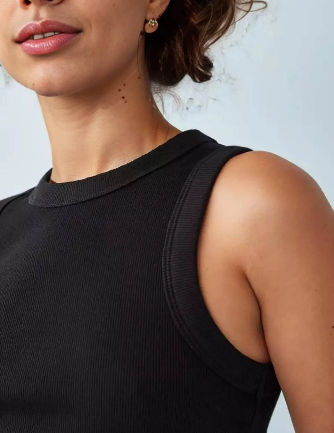 Zeagoo Womens Tank Top Racerback Crowl Neck Casual Basic Ribbed Knit Fitted Sleeveless Shirts S-XXL